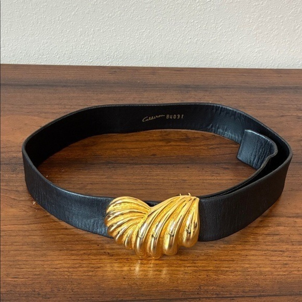 CALDERON B4031 Vintage Black Leather Adjustable Belt with Gold Heart Buckle